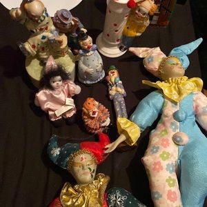 9 different style old clowns two with original tags